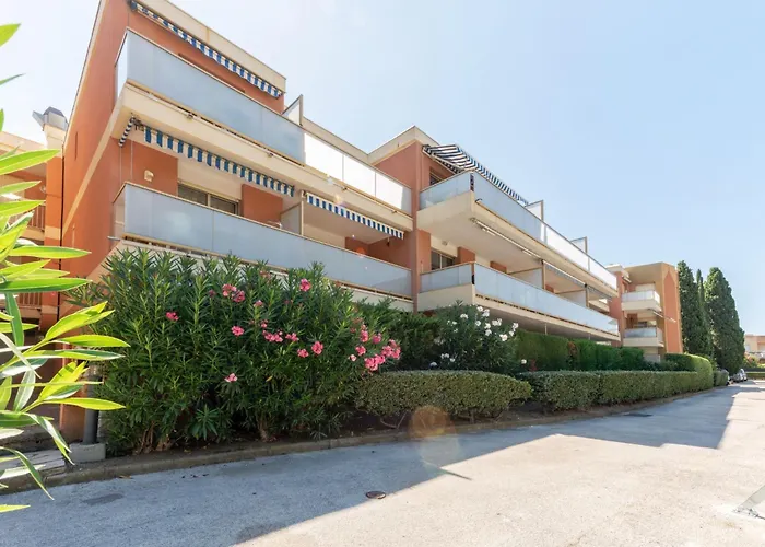 La Croix Du Sud-29 By Interhome Lägenhet